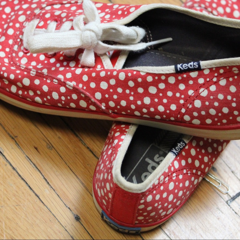 Polka dot Keds!